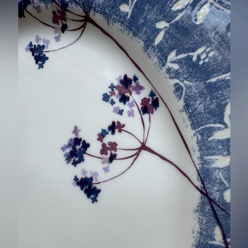 Pier 1 Blueberry Spray Earthenware Blue White Dinner Plate